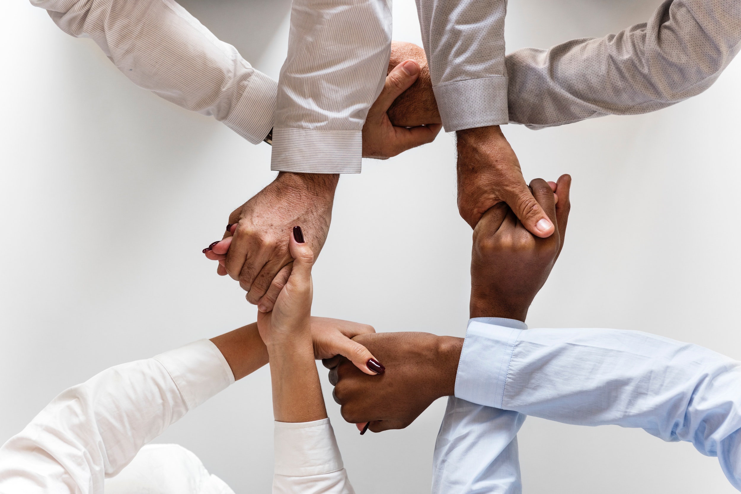 black-collaboration-cooperation-943630 black-collaboration-cooperation-943630
